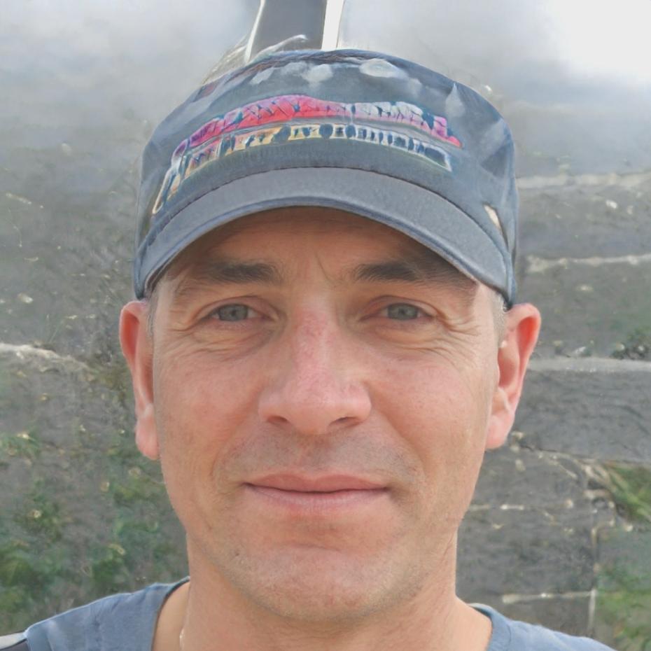 Finanzberater Lennart Hoffmann